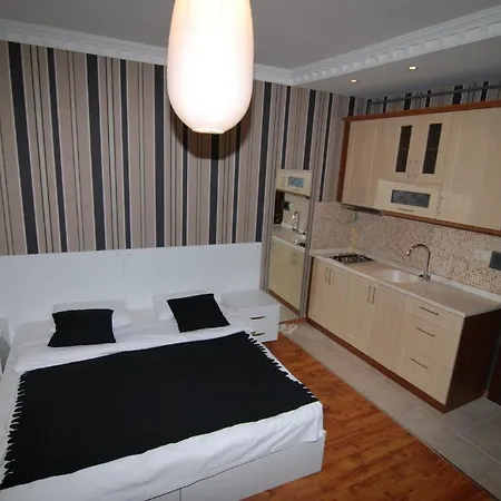 Aparthotel Fullhouse