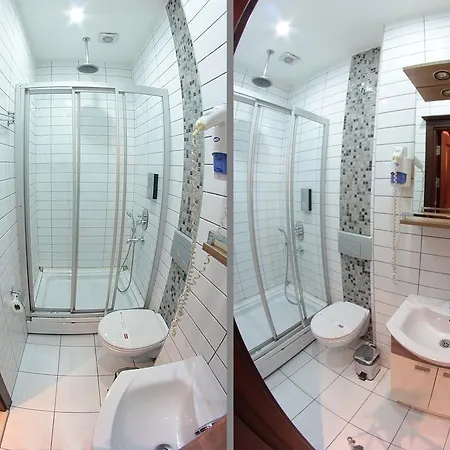 Fullhouse Hotel apartamentowy