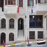 Fullhouse 3*