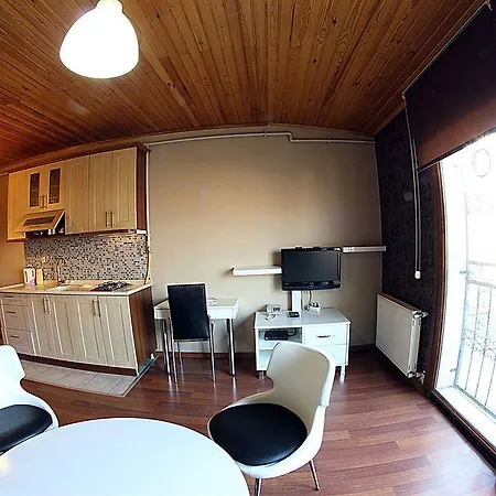 Fullhouse 3* Istanbulská provincie