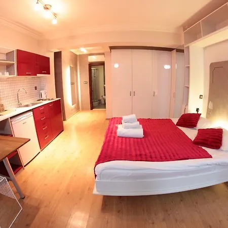 Fullhouse 3* Stambuł